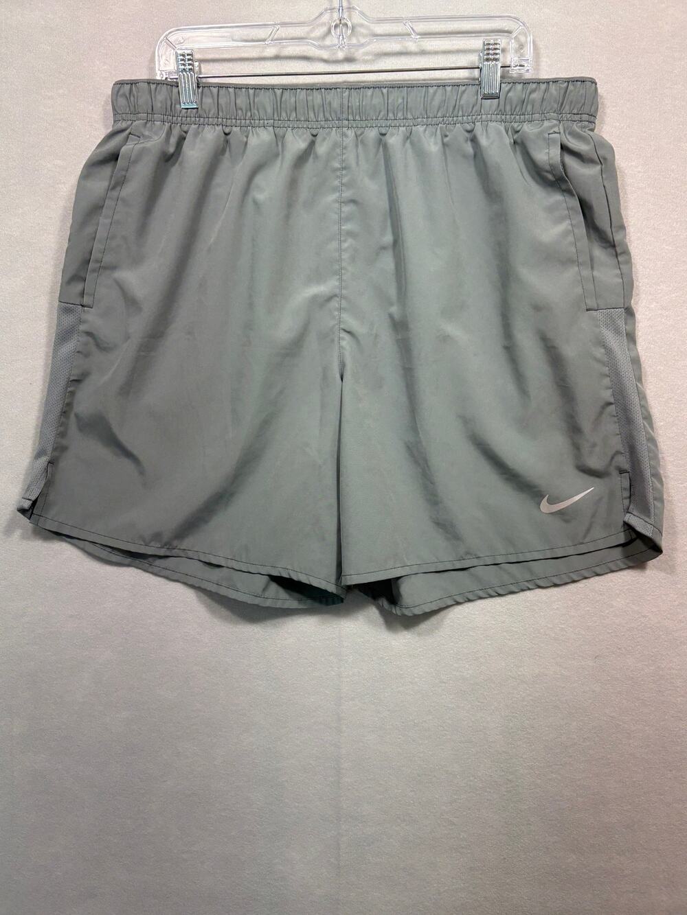 Nike Dri-FIT Gray Athletic Running Shorts XL Mens Lightweight Activewear